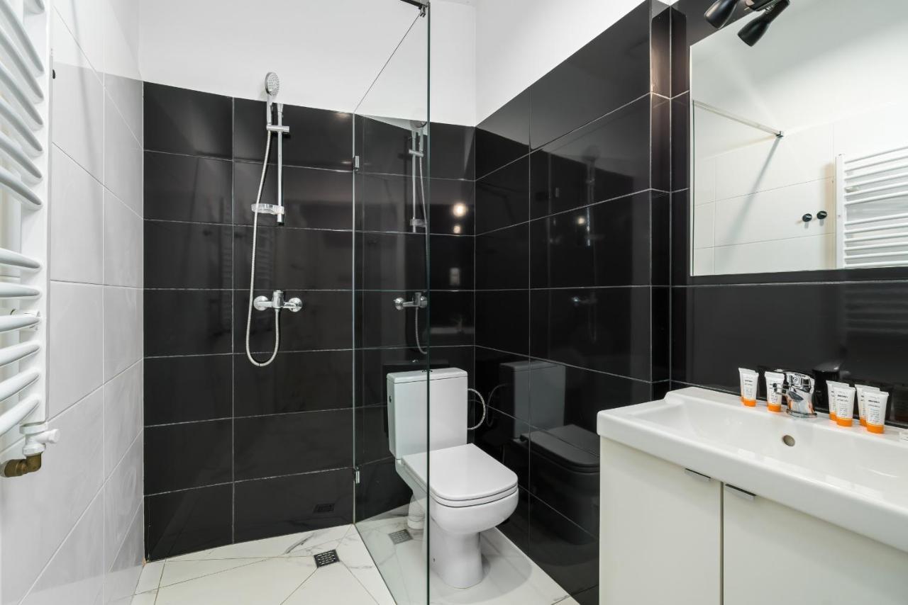 Apartments City Center Saint Wojciech By Renters Poznań Zewnętrze zdjęcie